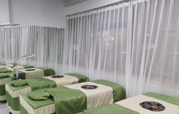 如何快速祛痘那?熙凝颜加盟店告诉您